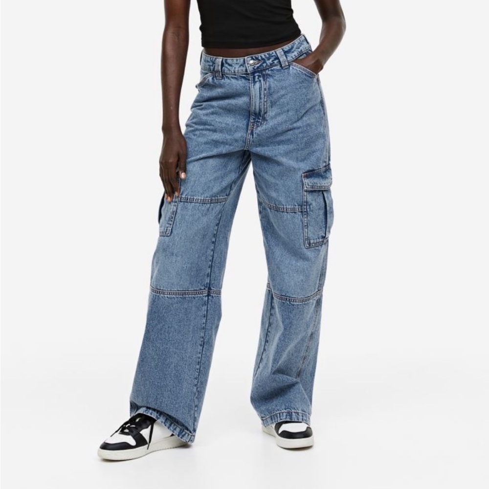 NWT H&M Baggy Cargo Denim Jeans